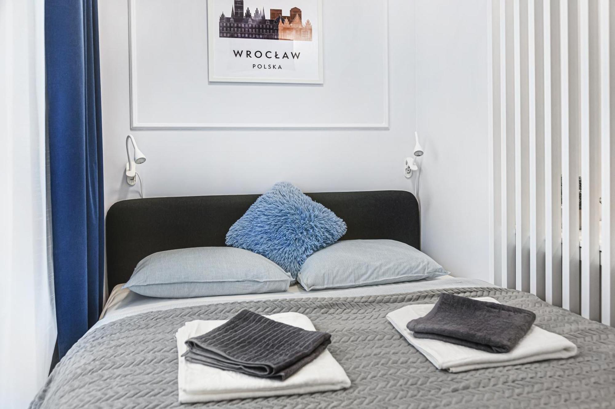 Stylowe Apartamenty W Centrum Wrocław Extérieur photo