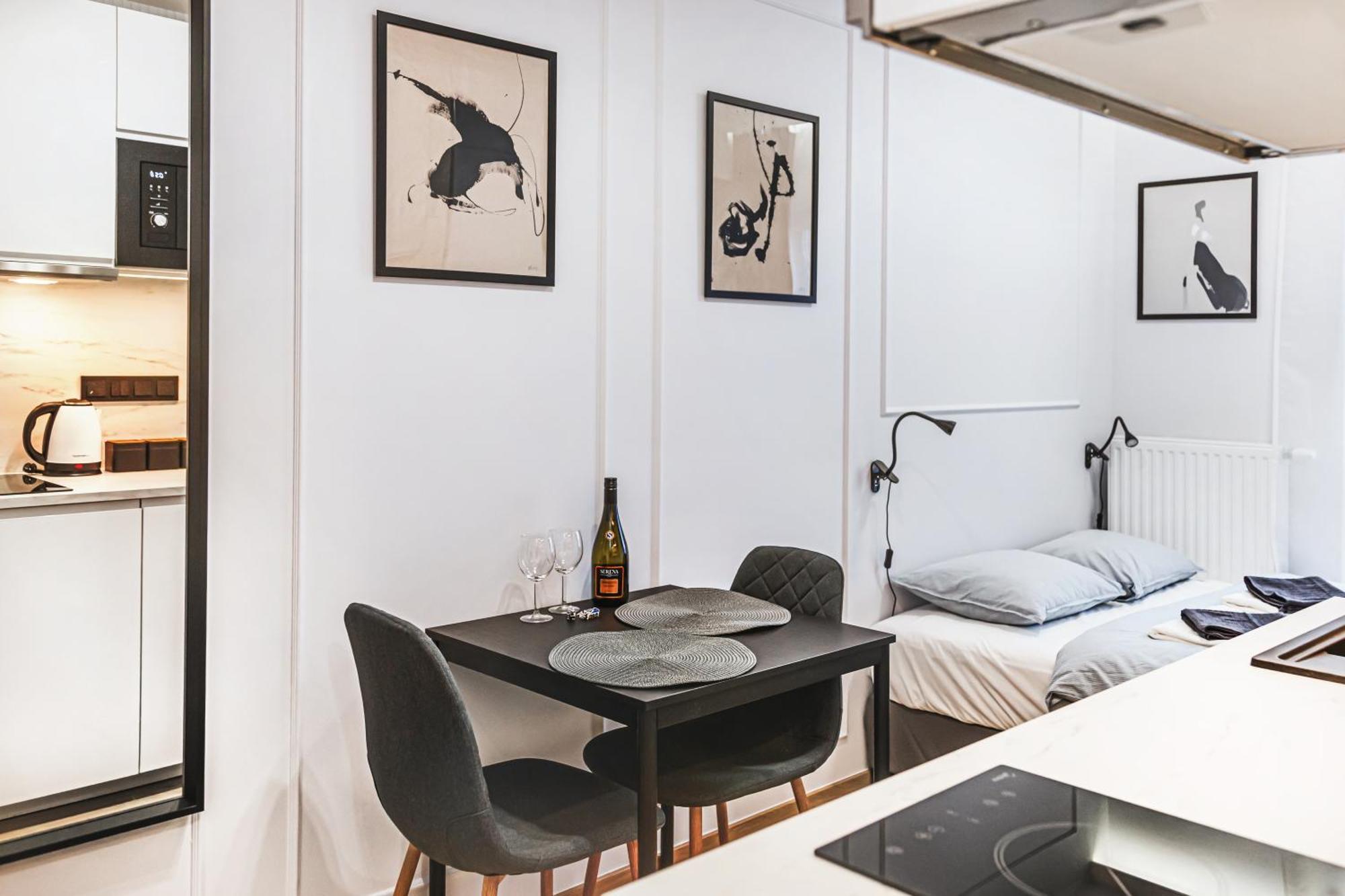 Stylowe Apartamenty W Centrum Wrocław Extérieur photo