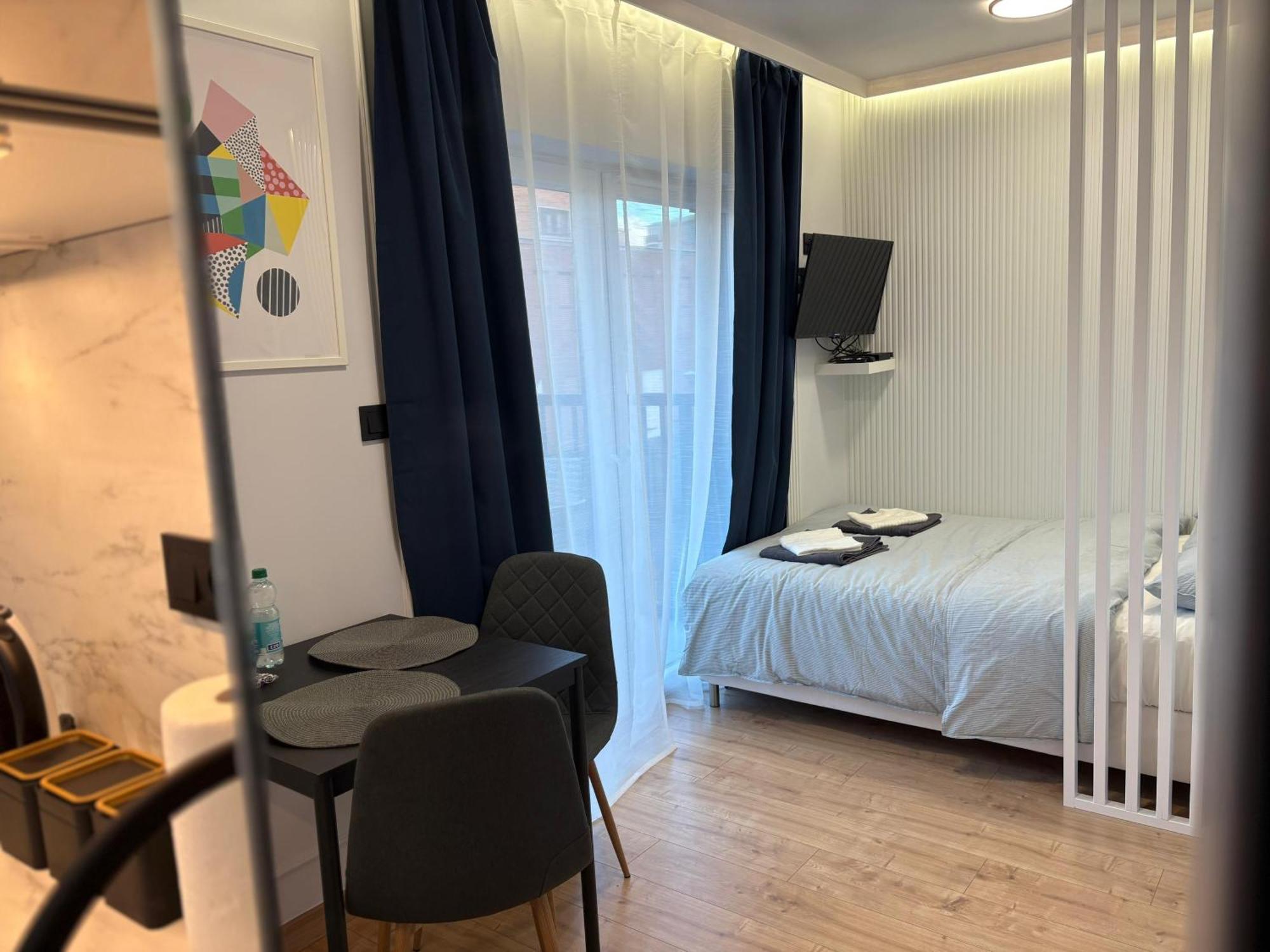 Stylowe Apartamenty W Centrum Wrocław Extérieur photo